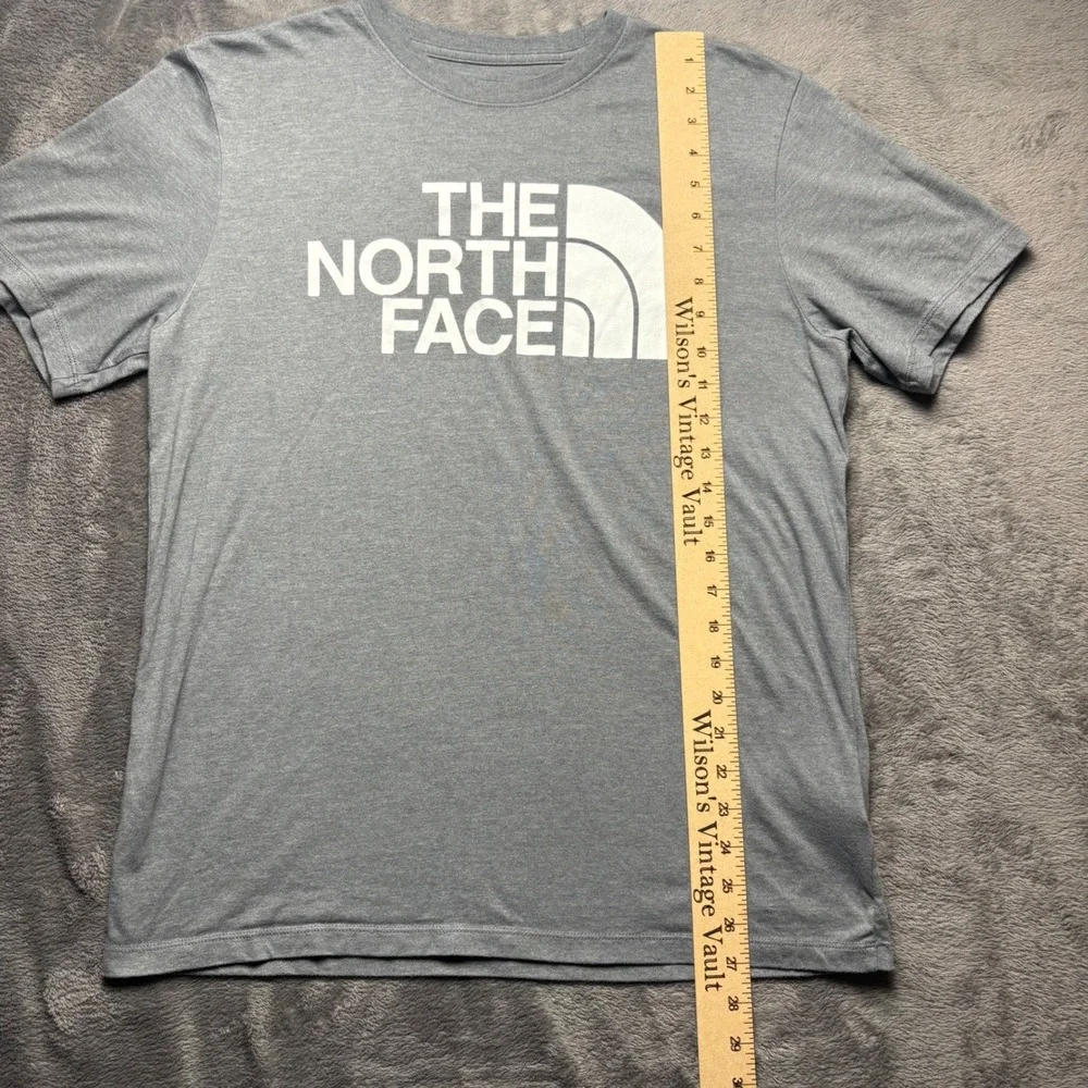 The North Face T-Shirt Mens M Grey Circular Design Logo Graphic Short Sleeve Tee